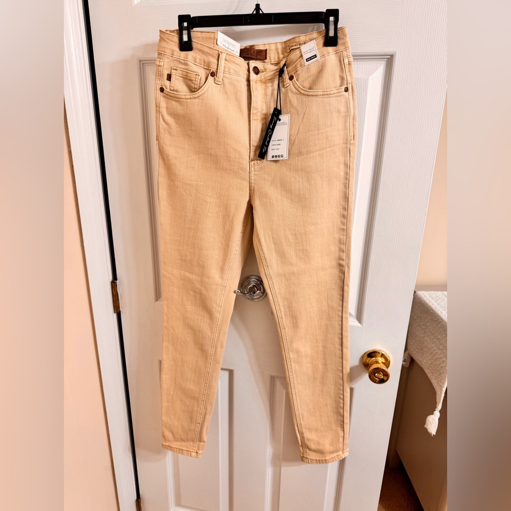 NEW JUDY BLUE women's hi-waist tummy control jeans in bone - Picture 8 of 12
